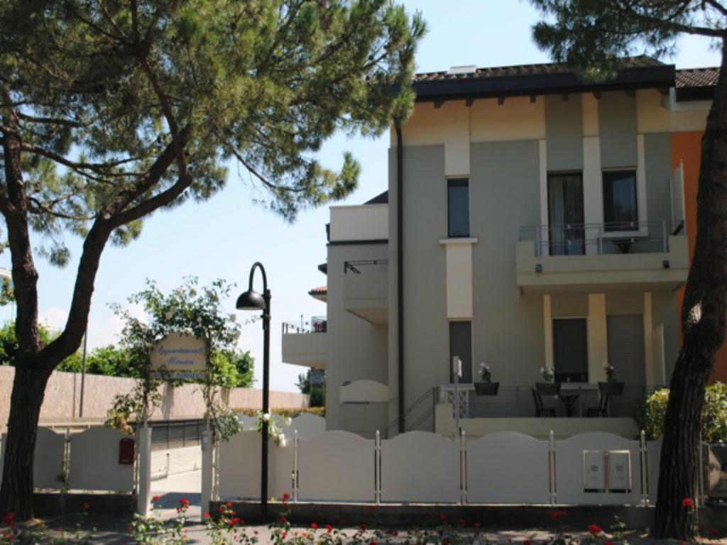 Monica Appartamenti Sirmione Extérieur photo